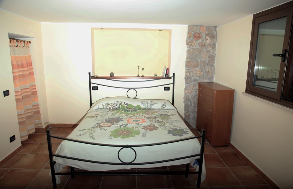 Villa Suber Sperlonga Habitación foto