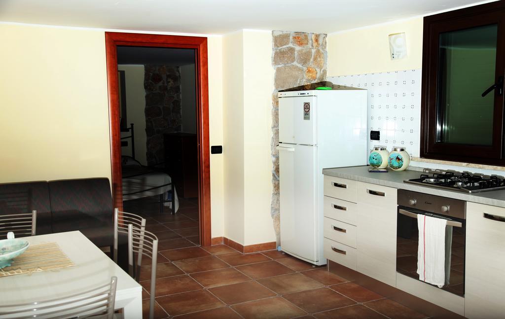 Villa Suber Sperlonga Habitación foto